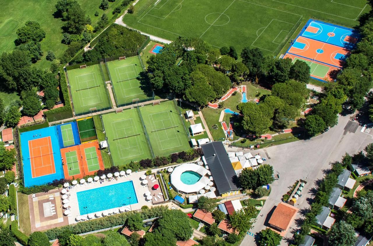 Centro Vacanze Pra' Delle Torri カオルレ エクステリア 写真
